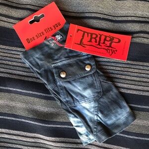 TRIPP NYC NWTs Unisex One Pocket Fingerless Gloves Arm Warmers Stocking Stuffer!